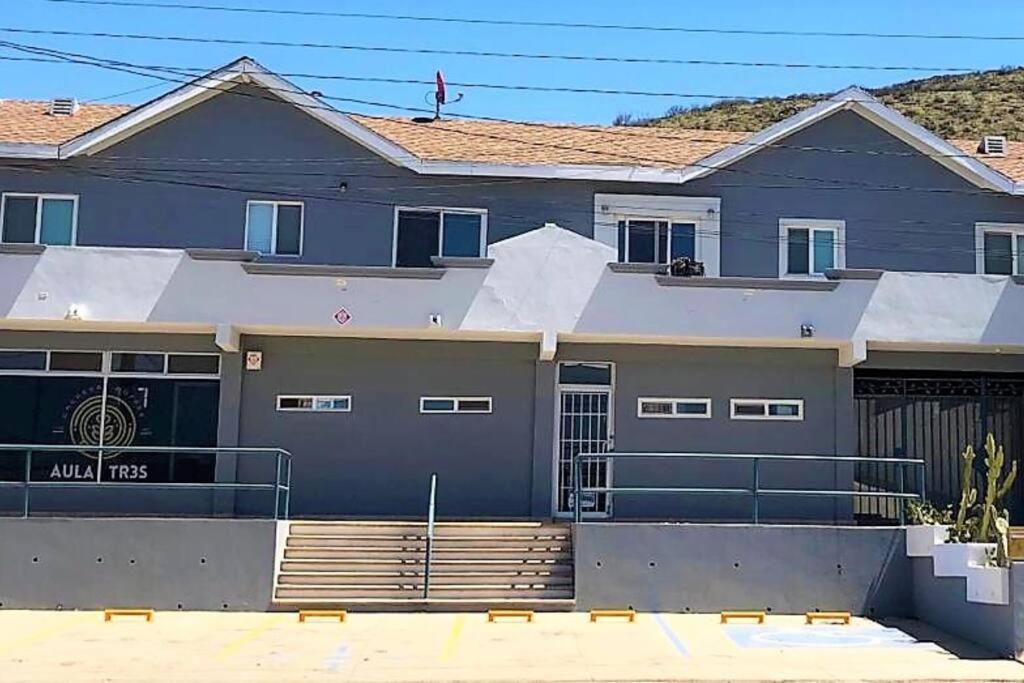 Lovely 1 Bedroom Apartment W/Private Parking Ensenada Extérieur photo