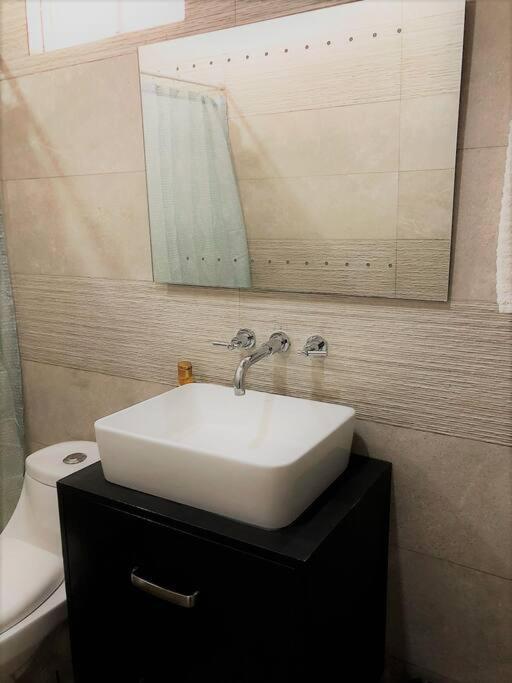 Lovely 1 Bedroom Apartment W/Private Parking Ensenada Extérieur photo